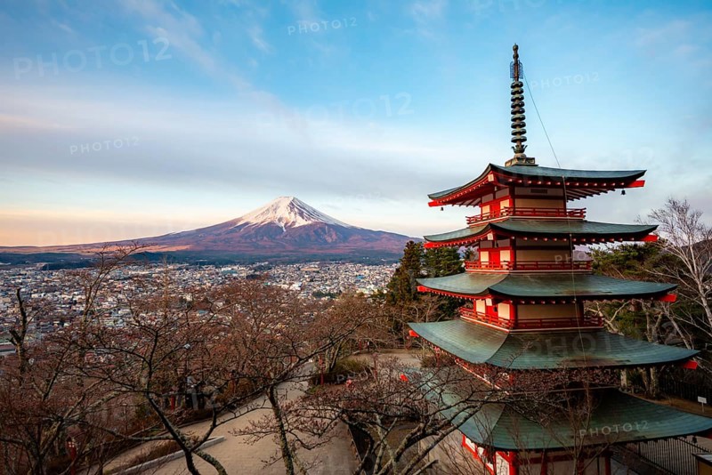 Five-story pagoda of a Shinto Shrine, Chureito Pagoda, with views of Fujiyoshida City and Mount Fuji volcano at sunrise, Arakura Fuji Sengen Shrine, Arakurayama Sengen Park, Yamanashi Prefecture, Japan