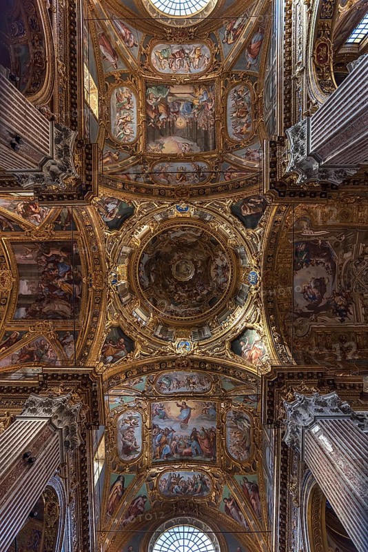 Vault with dome of the Basilica della Santissima Annunziata del Vastato, Piazza della Nunziata, 4, Genoa. Italy