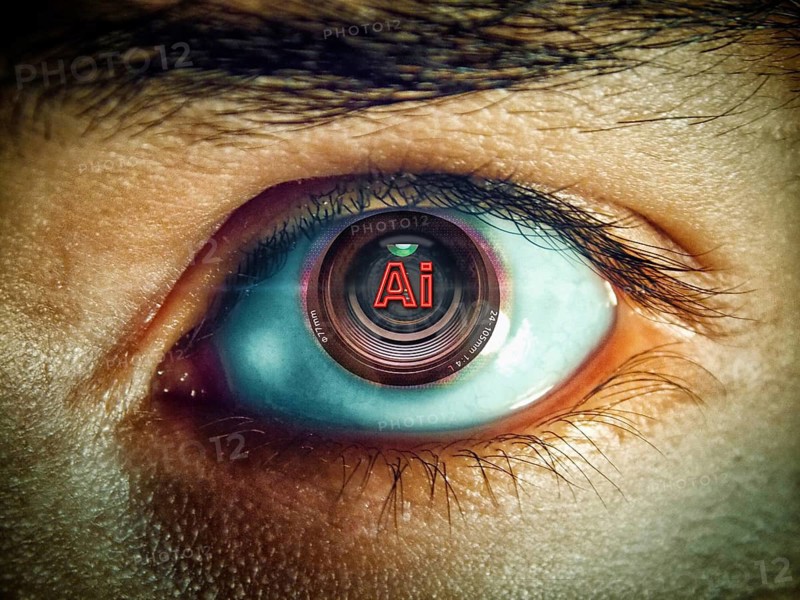 Symbolic photo, AI and AI idealized as perfection of the future, ChatGBT, AI, OpenAI, chatbot, artificial intelligence, IT system, computer science, AI learning, IT technology, computer system, software, Microsoft, Google, Meta, Amazon, Nvidia, Deepseek, surveillance, camera in the eye, silicon brain, thinking machine, creativity, new wonder of the world, Einstein replacement, questionable intelligence, AI research, voice robot, algorithm, web threat