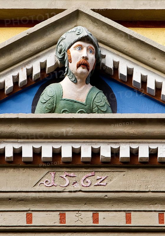 A so-called gaff head on the façade of the Haus zum Roten Ochsen, Renaissance, Erfurt, Thuringia, Germany