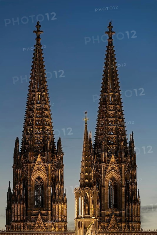 Cologne Cathedral illuminated with LED lights, Cologne, North Rhine-Westphalia, Germany