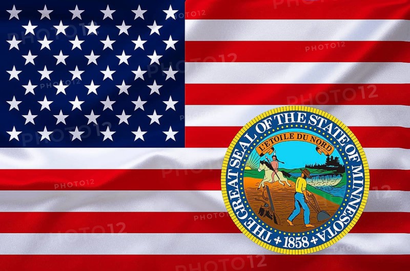 The flag of the USA with the coat of arms of Minnesota, Studio