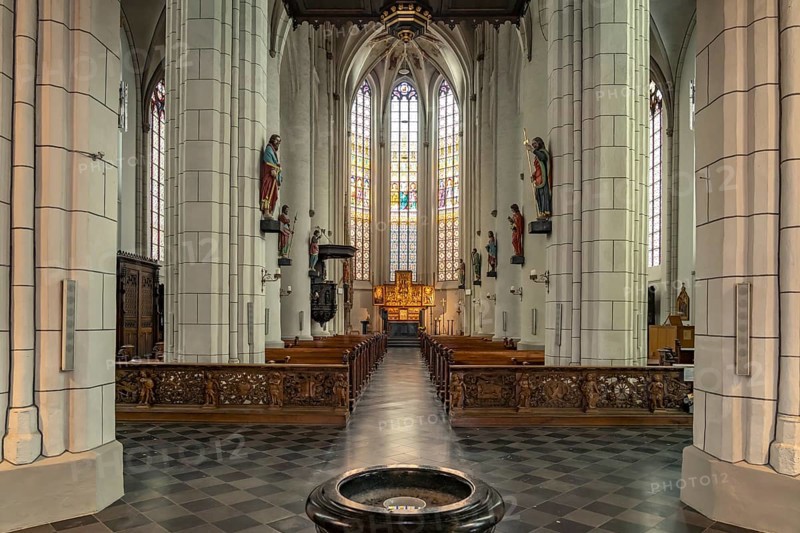 Interior of the Catholic parish church of St. Peter and Paul in Straelen, North Rhine-Westphalia, Germany