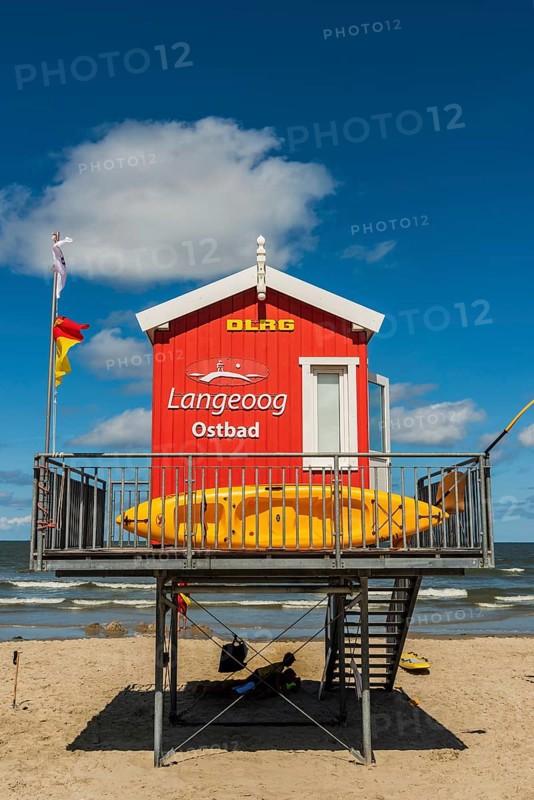 Hut for lifeguards, red, observation tower, rescue tower, beach, North Sea island, Langeoog, Germany
