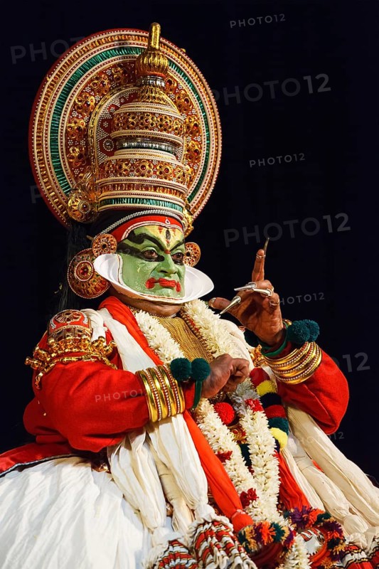 CHENNAI, INDIA, SEPTEMBER 8: Indian traditional dance drama Kathakali preformance on September 8, 2009 in Chennai, India. Performer plays Arjuna (pacha) character