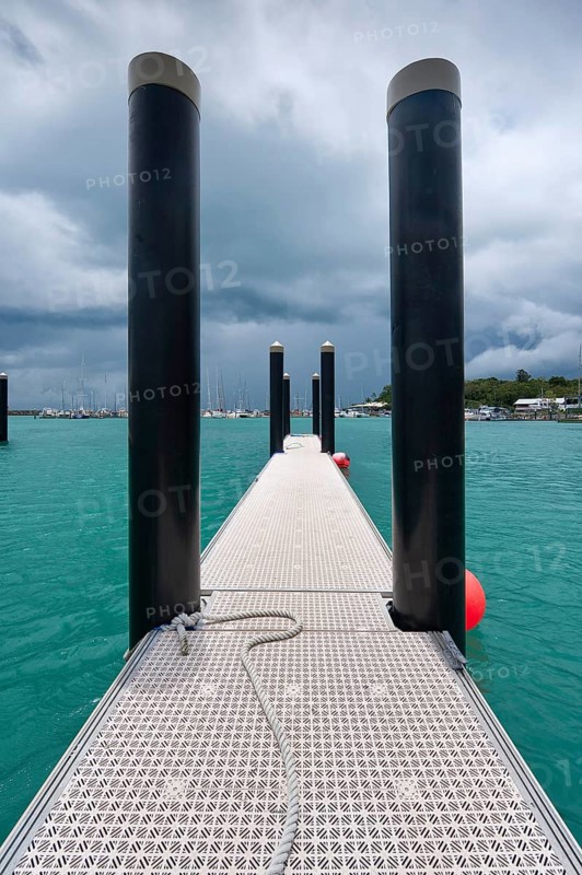 Jetty, jetty, harbour, Arlie Beach, Queensland, Australia