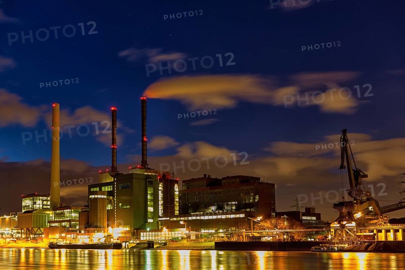 Large power plant, GKM, coal-fired power plant, Mannheim, Ebergie, electricity, economy, power plant, night shot, Mannheim, Baden-Württemberg, Federal Republic of Germany