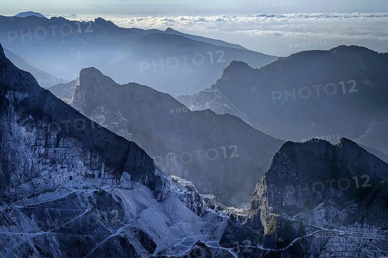 Natural stone, marble, Carrara marble, marble quarries, marble quarry, quarry, Carrara, Italy