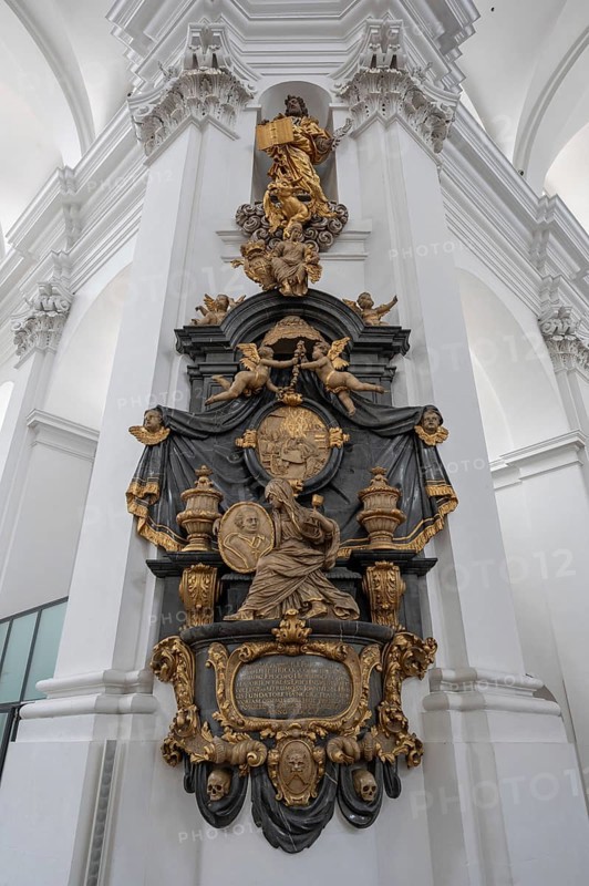 Monument to the founder of Haug Abbey, Heinrich I, Balthasar Esterbauer, 1708, Parish Church of St John, Hauk Abbey, built in 1691, Bahnhofstr. 4, Würzburg, Lower Franconia, Bavaria, Germany