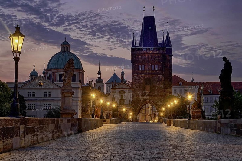 Charles Bridge in the evening, Apostle, Prague, Czech Republic, Prague, Czech Republic