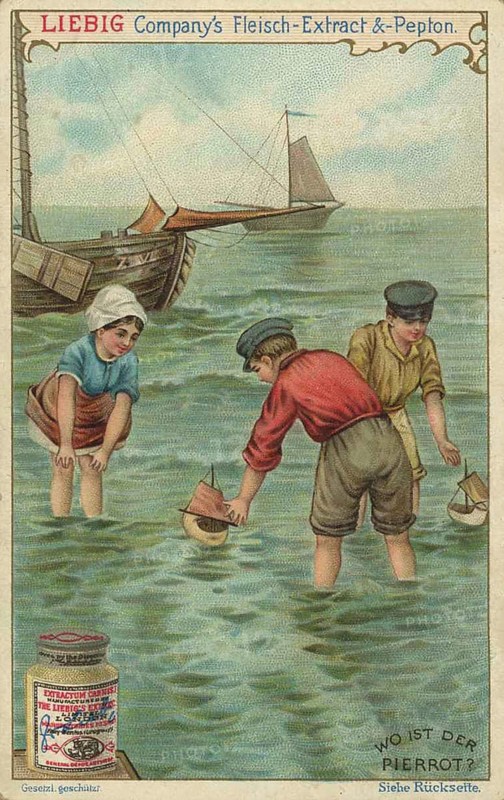 Series of search pictures, Where is the Pierrot, Liebig picture, digitally restored reproduction of a collector's picture from around 1900, public domain, exact date unknown, two boys and a girl playing with model boats by the sea, nostalgic atmosphere