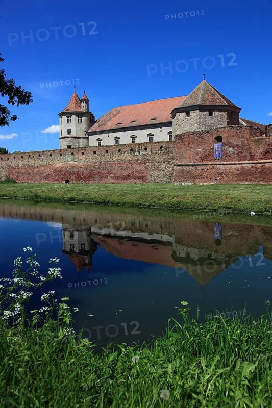 Fogarash Fortress, Cetatea Fagarasului, a historical monument, construction began in 1310, in the city of Fagaras, the fortress is now home to the Museum of the Fagaras Land, Brasov District, Transylvania, Romania