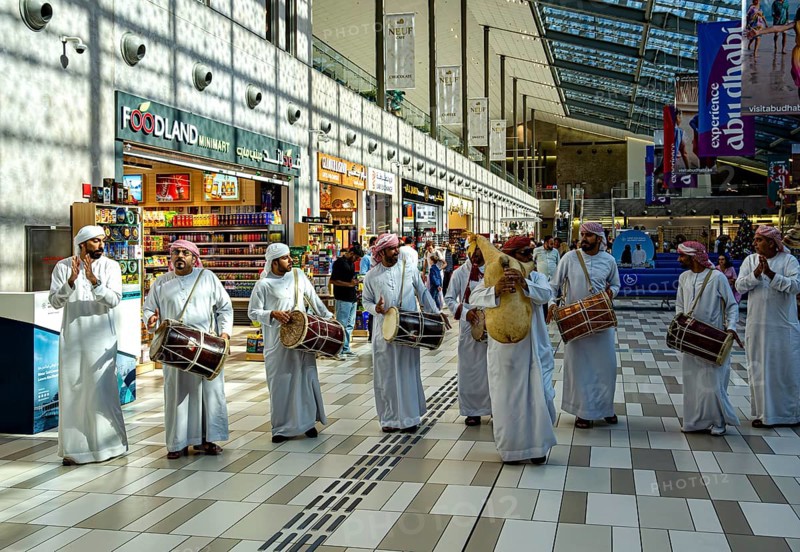 Typical national reception with orientalist music in the cruise terminal of Abu Dhabi, UAE, United Arab Emirates