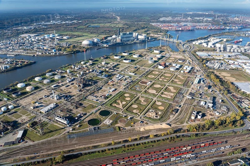 A26 East, new construction, motorway, cleared tank farm, dismantling, transverse harbour link, Süderelbe, Kattwyk, planning, Köhlbrand, industry, refinery, Hamburg