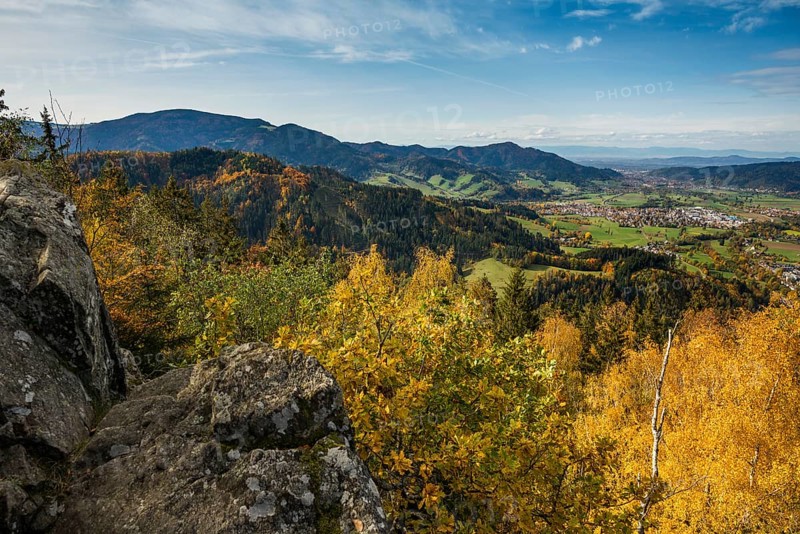 View of the Dreisamtal and Freiburg from the Frauensteigfelsen, Kirchzarten, Freiburg im Breisgau, Black Forest, Baden-Württemberg, Germany