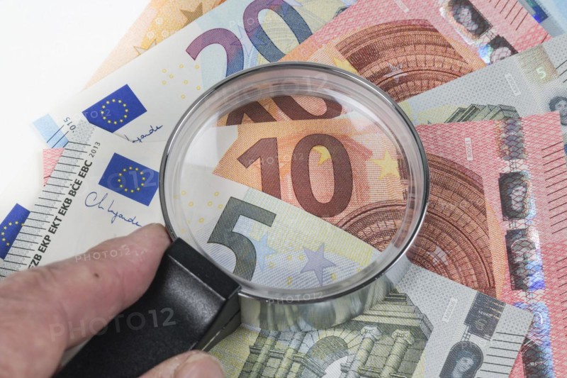 Symbol photo counterfeit money, magnifying glass, check, euro