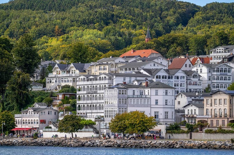 View of the old town of Sassnitz, harbour town on the Baltic Sea island of Rügen, spa architecture, hotels, residential buildings, gastronomy, Mecklenburg-Vorpommern, Germany