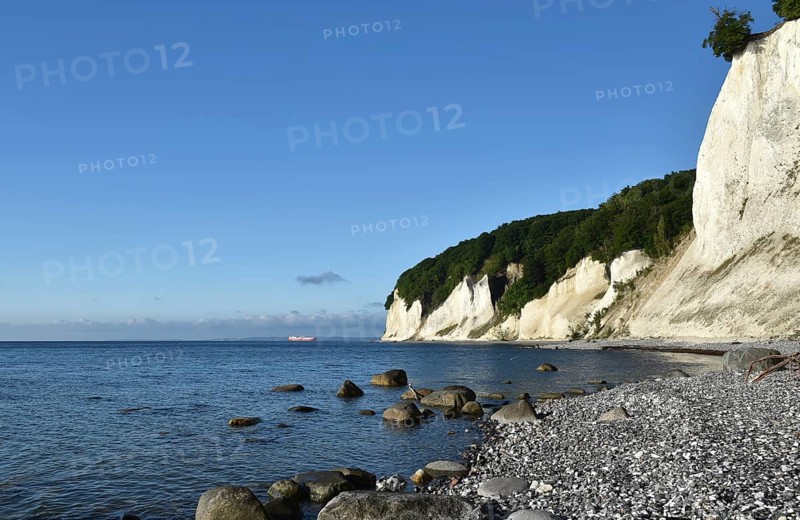 Chalk coast at Jasmund National Park on Rügen, Mecklenburg-Western Pomerania, Germany
