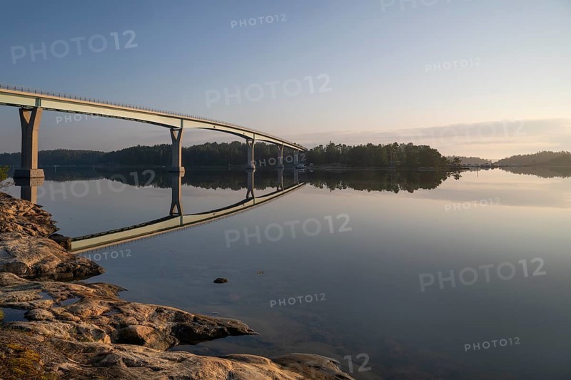 Morning atmosphere, Lövö bridge reflected in the water, Kasnäsintie, Falkö Fjord, Kasnäs, Hitis archipelago, archipelago south of Turku, Finland