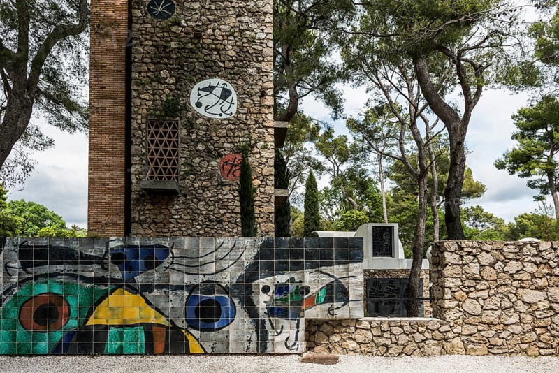 Museum, Fondation Maeght, artist Joan Miro, St. Paul de Vence, Provence Alpes Côte d'Azur, South of France, France