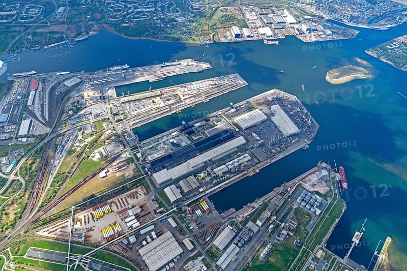 Aerial view, Rostock harbour, Rostock Port, Baltic Sea, Unterwarnow, Warnow, Hanseatic city, Rostock, Mecklenburg-Western Pomerania, Baltic Sea port