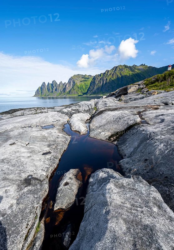 Tidal pools, rocky coast of Tungeneset, Devil's Teeth, Devil's Teeth, Okshornan, Ersfjorden, Senja Island, Troms, Norway