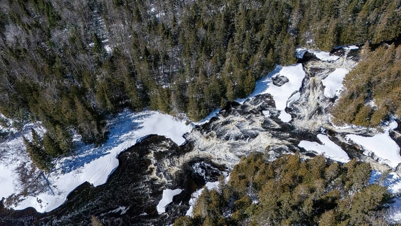 Wolf river. White waters in winter. Mastigouche wildlife reserve.. Province of Quebec. Canada