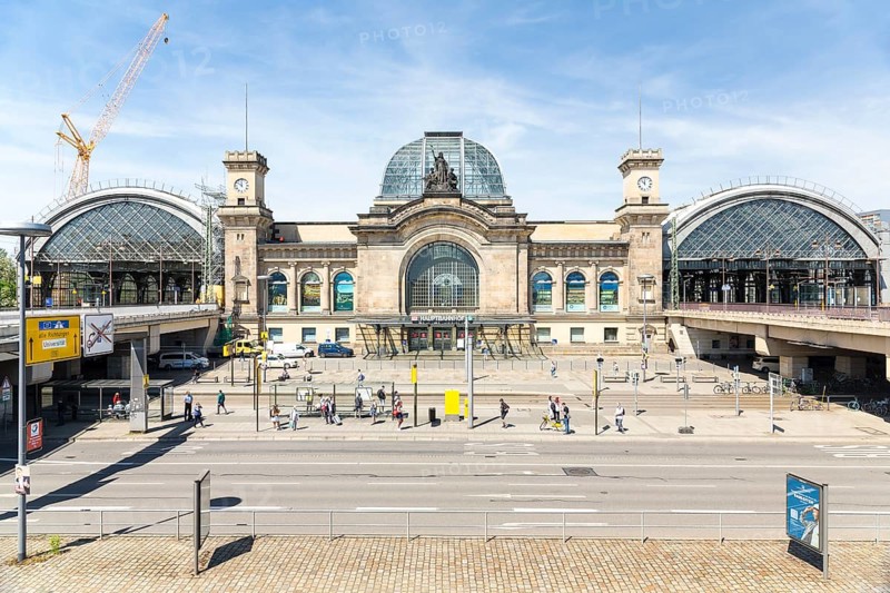 Main station, main entrance on the east side, Dresden, Saxony, Germany