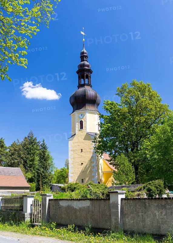 Village church with baroque spire, Neschwitz, Upper Lusatia, Saxony, Germany