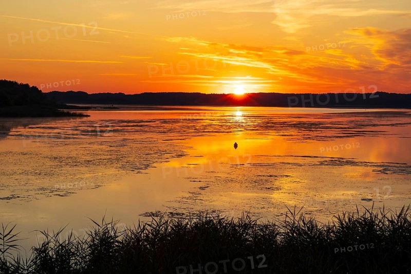 Sunrise over the Quitzdorf dam near Kollm, Upper Lusatia, Saxony, Germany