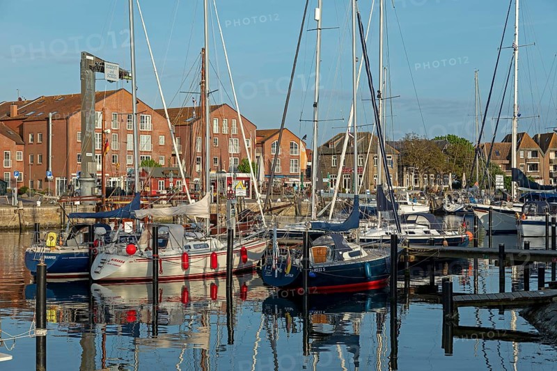 Boats, houses, harbour, Orth, Fehmarn, Schleswig-Holstein, Germany