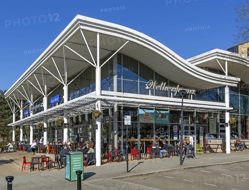 Wetherspoons public house, Midsummer Boulevard, Milton Keynes Central, Buckinghamshire, England, UK