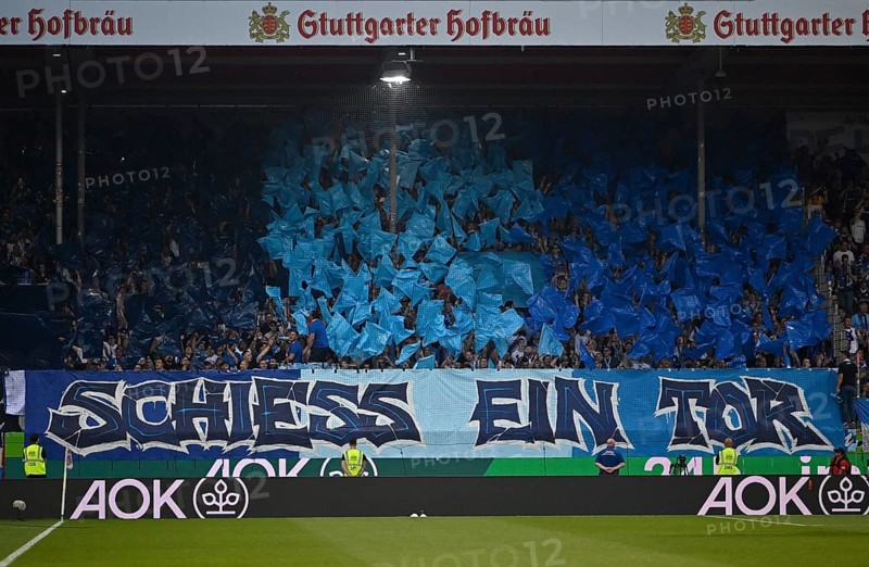 Choreo, choreography, fan action fan block VfL Bochum, banner SCHIESS EIN TOR, Voith-Arena, Heidenheim, Baden-Württemberg, Germany