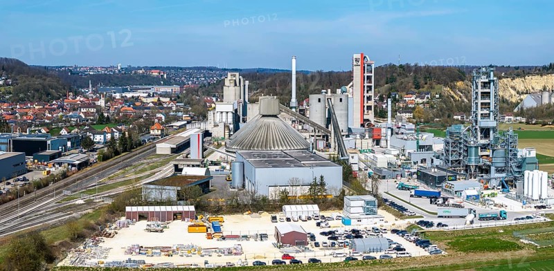 SCHWENK cement plant in Heidenheim-Mergelstetten. In the foreground on the right, research facility for the development of climate-friendly cement. Aerial photo. Heidenheim, Baden-Württemberg, Germany