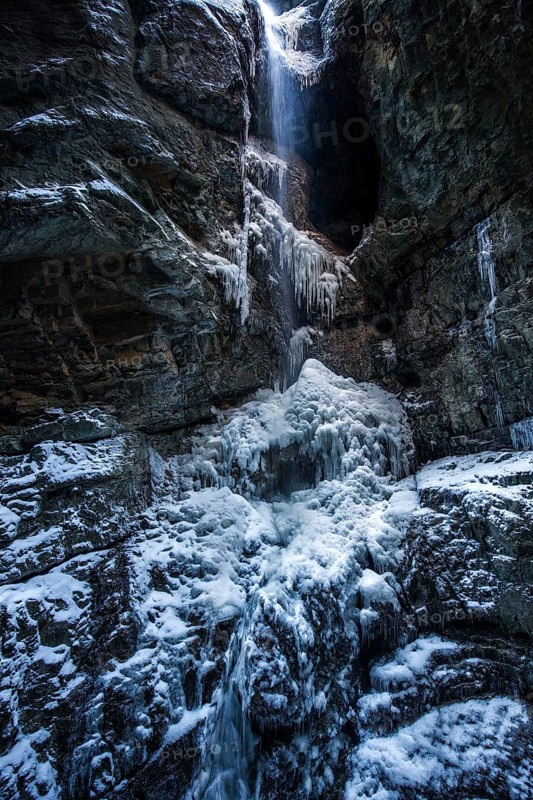 Winter, ice, icy waterfall in the Breitachklamm, near Oberstdorf, Oberallgäu, Allgäu, Bavaria, Germany