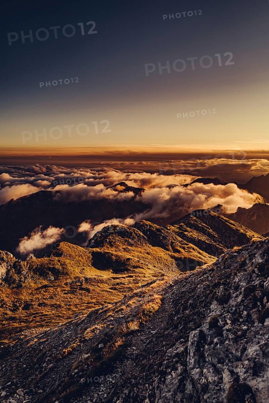 Sunrise hike on the Hochplatte in the Ammergau Alps, Ammergebirge in the Allgäu, Bavaria, Germany