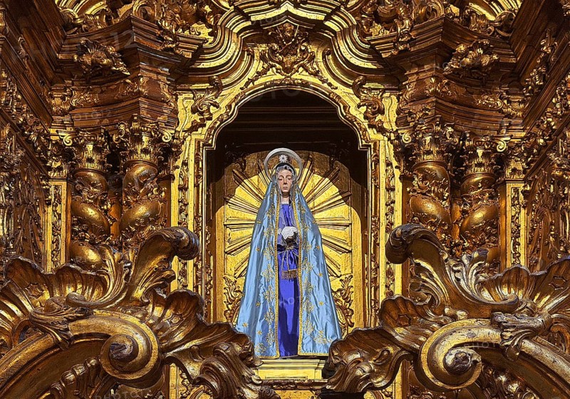 Lattice door in Rococo Talha Dourada in front of the Nossa Senhora da Soledad chapel by Francisco Pereira Campanhã, Rococo, São Francisco, Porto, Portugal
