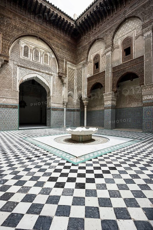 Courtyard of the Medersa Attarine Koran School, Fez El Bali, Medina, UNESCO World Heritage Site, Fez, Morocco