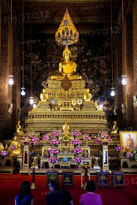 Wat Pho (Temple of the Reclining Buddha), Bangkok, Thailand
