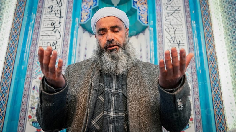 Muslims, elders and children, flock to mosques during the days of the month of Ramadan to worship their Lord, read the Qur'an, and perform the Taraweeh prayer in Gaziantep, Türkiye, March 5, 2026, Gaziantep, Turkey