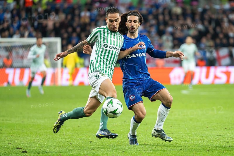 WROCLAW, POLAND - MAY 28, 2025: UEFA Conference League Final Football match Real Betis - Chelsea. In action Antony (L) Marc Cucurella (R)