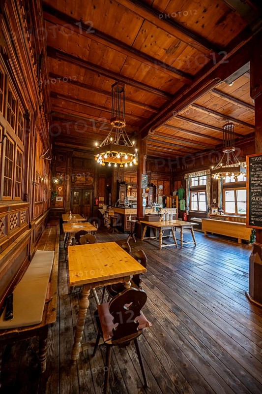 Historic guest room in the Berliner Hütte, Alpine Club hut, Berliner Höhenweg, Zillertal Alps, Tyrol, Austria