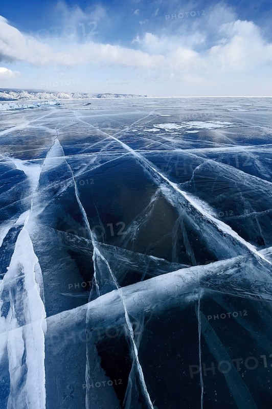 Ice cracks, Lake Baikal, Olkhon Island, Pribaikalsky National Park, Irkutsk Province, Siberia, Russia