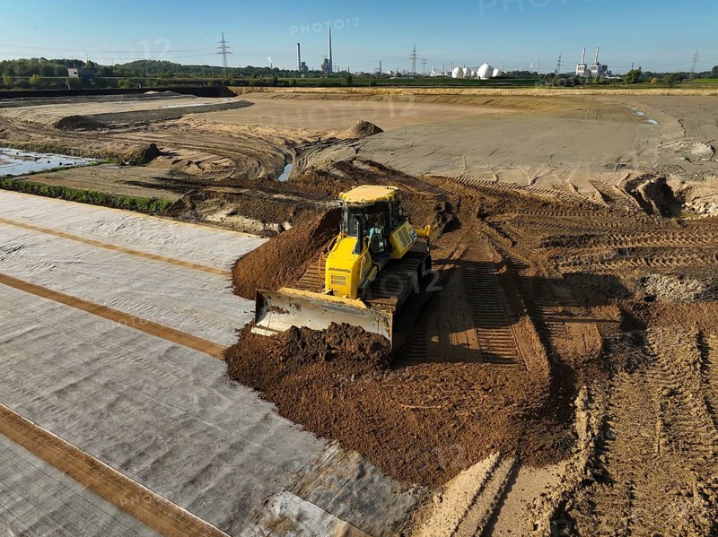 Haltern-Marl, North Rhine-Westphalia, Germany - Lippe, flood protection in the Haltern-Lippramsdorf-Marl area (HaLiMa) . Flood protection on the River Lippe by relocating the dyke and thus extending the floodplain. Marl Chemical Park at the back