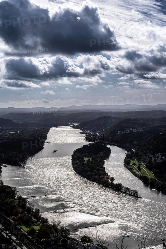 View of the Rhine, looking south, Nonnenwerth is an island on the Rhine between Rolandswerth and Bad Honnef, North Rhine-Westphalia, Germany