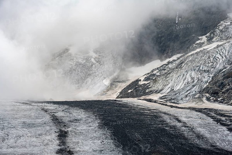 Clouds and glaciers Upper Arctic Sea, Bernese Alps, Bernese Oberland, Switzerland