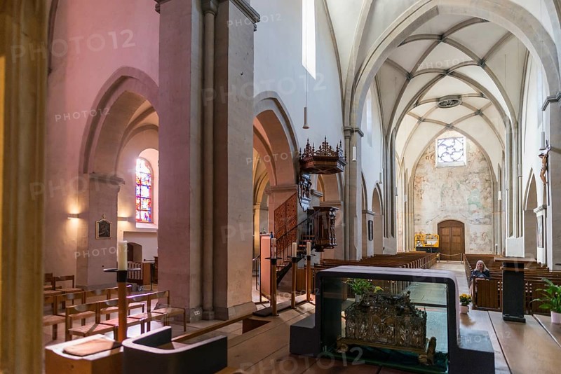 Interior view, St. Stephen's Cathedral, Breisach am Rhein, Kaiserstuhl, Breisgau, Baden-Württemberg, Germany