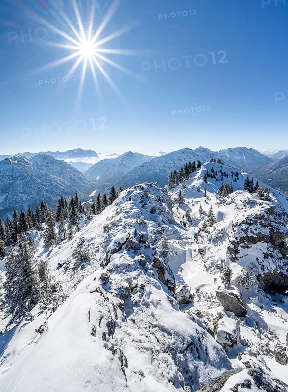 Snow-covered mountain landscape, view of ridge and mountain panorama at Teufelstättkopf, Sonnenstern, Ammergau Alps, Bavaria, Germany