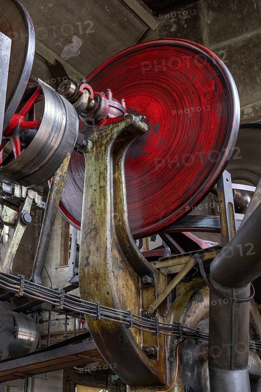 Transmission drive in a drop forge, formerly Dietz & Pfriem valve factory, today Industrial Museum Lauf, Sicharchard Str., Lauf an der Pegnitz, Middle Franconia, Bavaria, Germany
