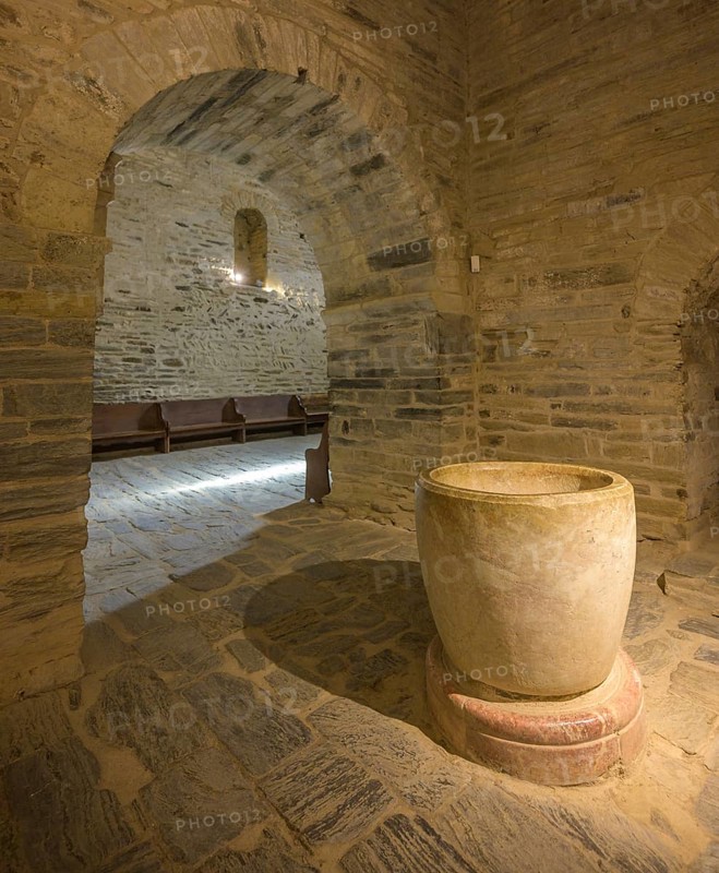 Baptismal font in the north aisle, Prieuré de Serrabone, Boule-d'Amont, Département Pyrénées-Oriental, France